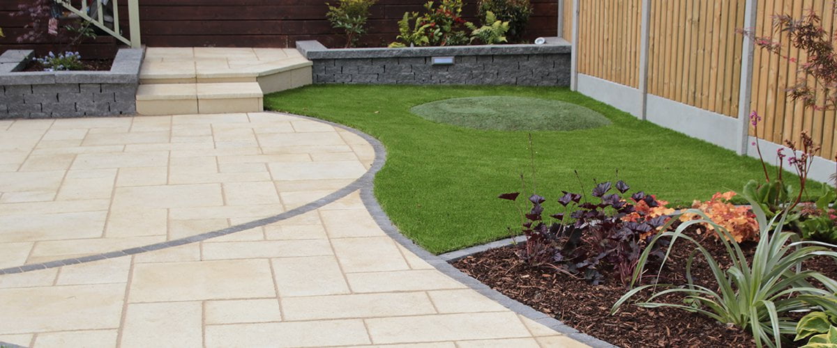 Garden Paving Installers For Bristol